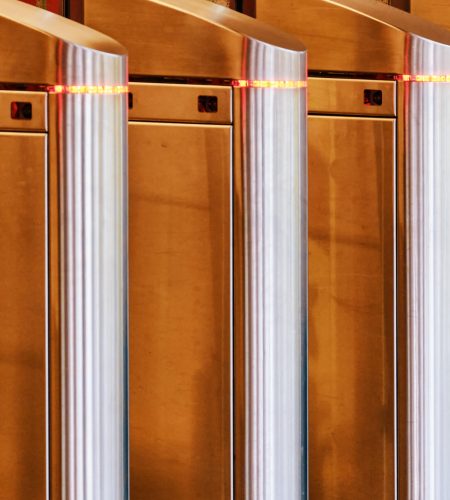 closed-turnstiles-at-the-entrance-to-the-airport-2025-10-16-17-18-39-utc